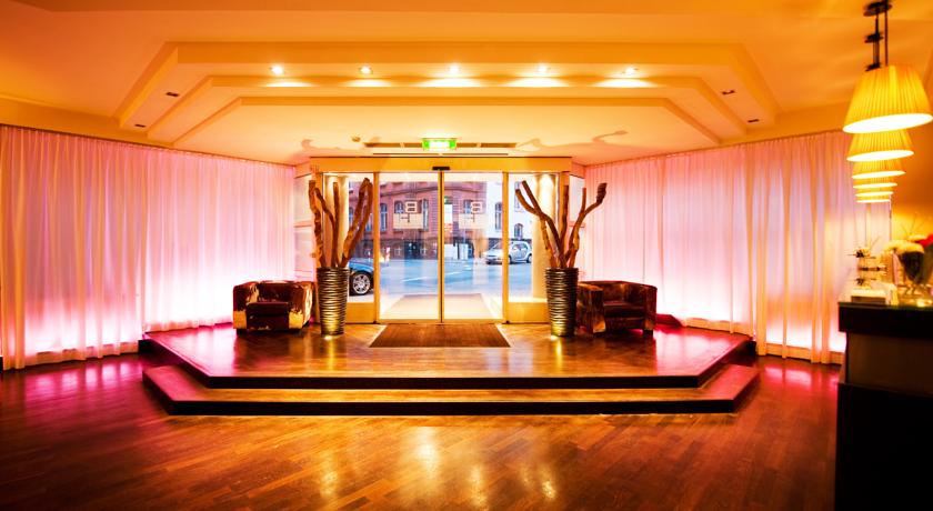 Bristol Hotel