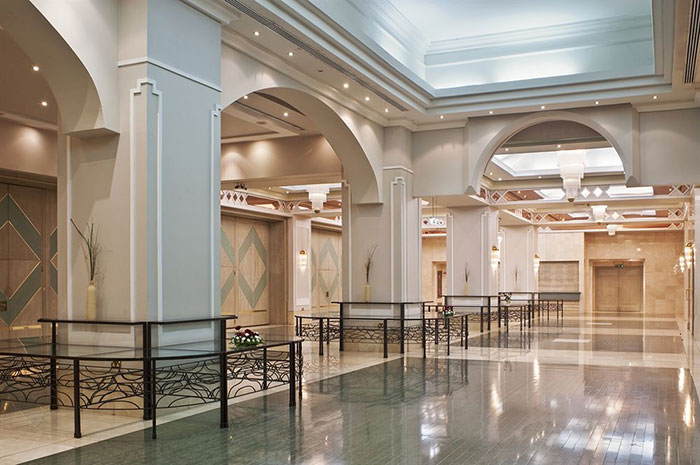Crown Plaza Dubai