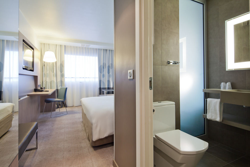 NOVOTEL