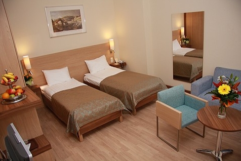 the three corners hotel bristol