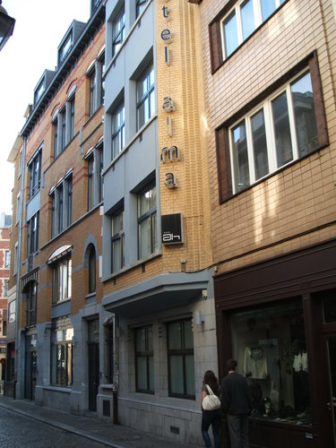 Alma Grand Place Hotel