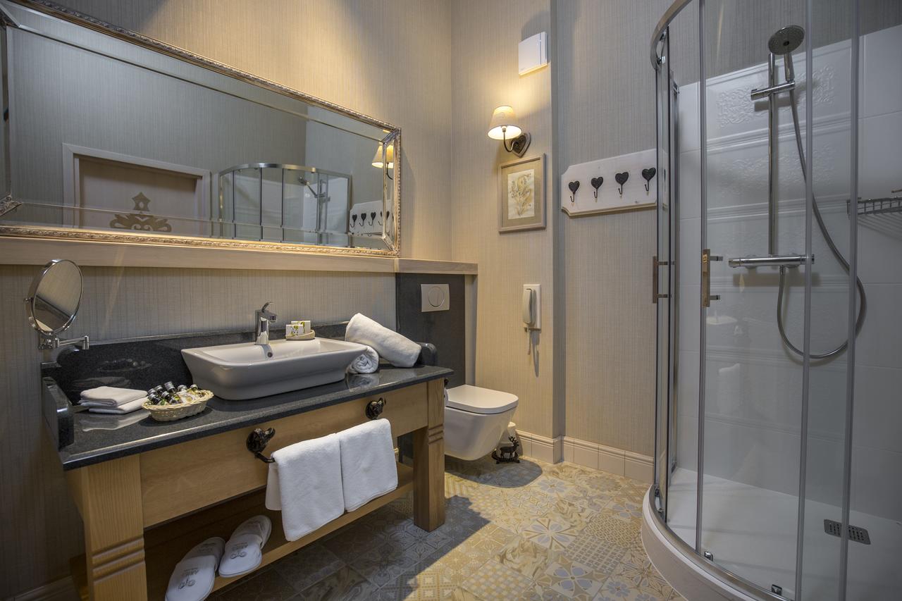 Aries Hotel and Spa