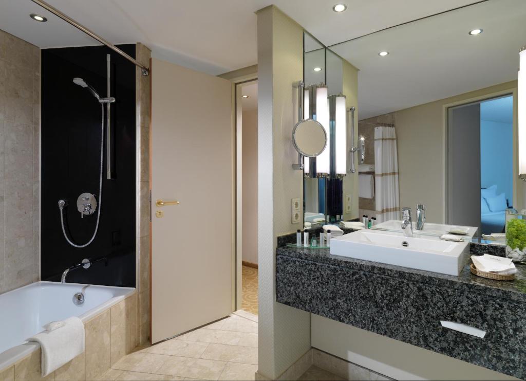Hamburg Marriott Hotel
